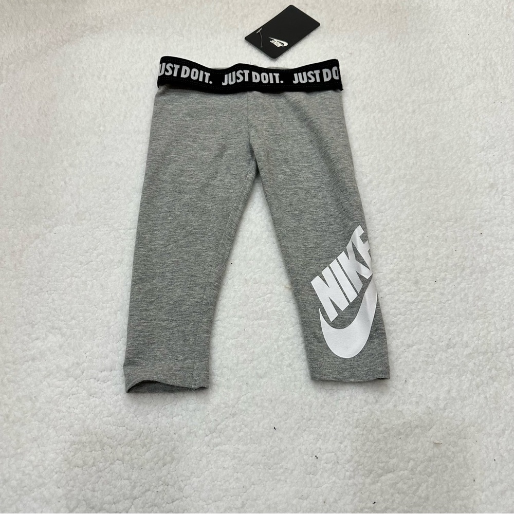 Girls Grey Nike Leggings
